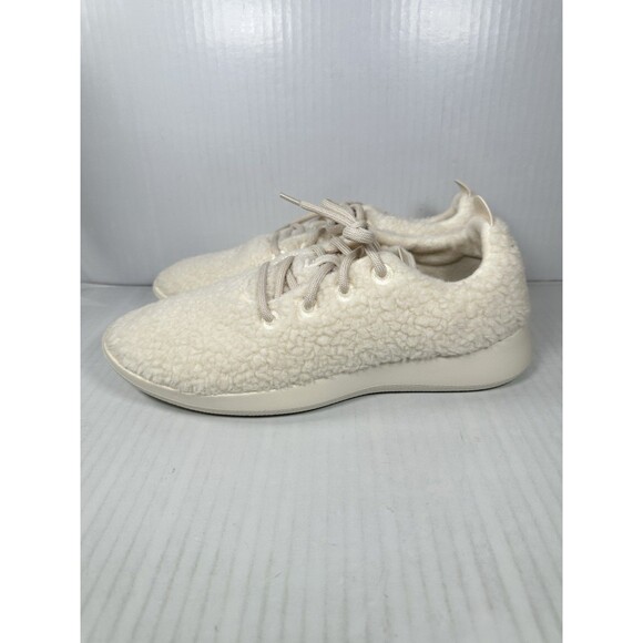 Size 11 Allbirds Wool Runner Fluffs Men Sneakers Shoes White WB1MAWW110 NEW main image 4